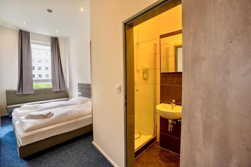 Hotel City Meetpoint Хамбург Екстериор снимка